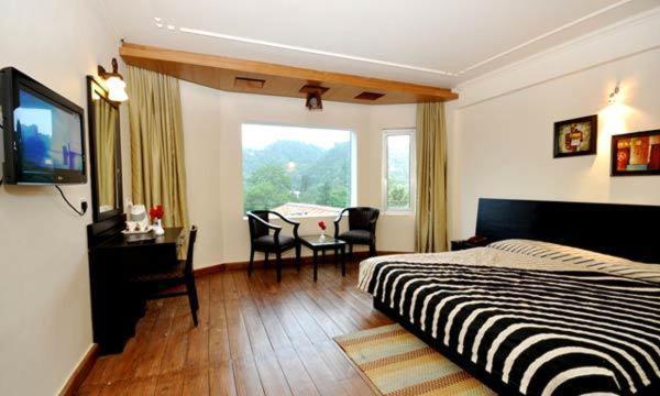 Hotel Suman Paradise Найнитал Номер фото